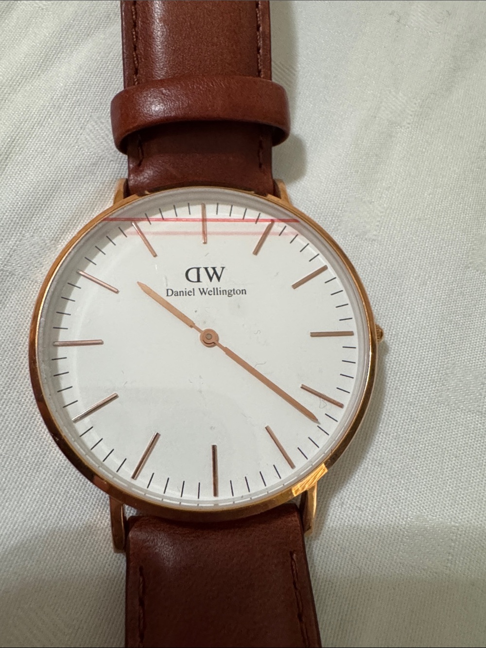 Daniel Wellington brown watch - Picture 3 of 5